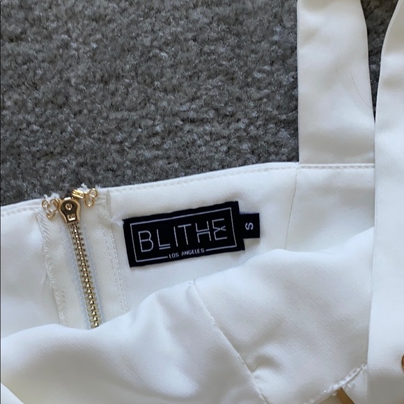 White two pieces set - Picture 5 of 5